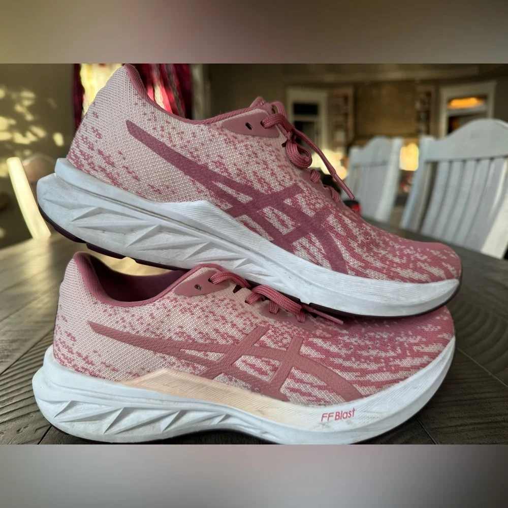 ASICS - Dynablast 2 Pink Running Shoes Women's Size 10